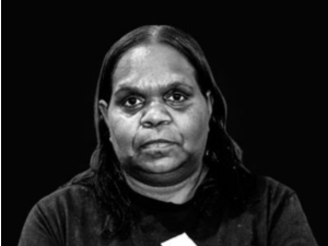 Artist Renita Brown Nungurrayi